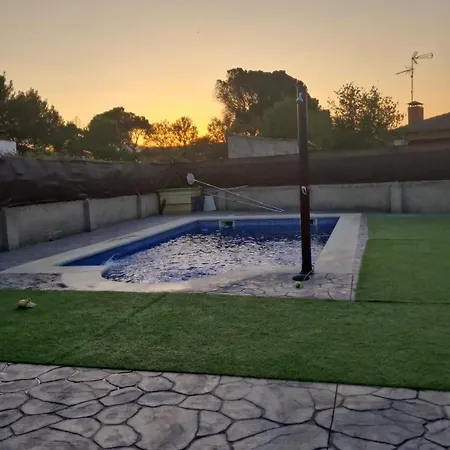 Con Piscina 50 Minutos Madrid En Escalona *
