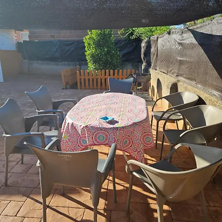 Con Piscina 50 Minutos Madrid En Escalona Сasa de vacaciones